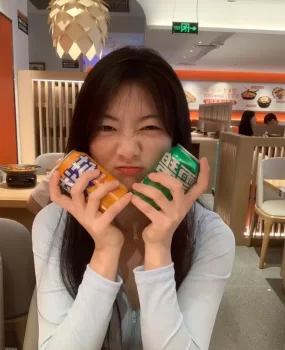 瘾很大的学生小妹