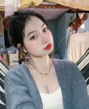 成都成华大学生妹