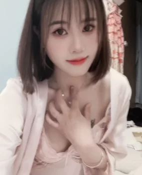 萌妹子会吸会夹