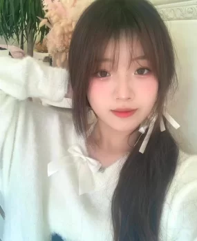 性感小蛮腰温柔学生妹